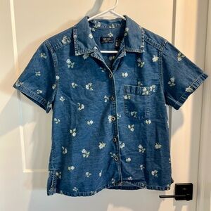 Vintage 90s Liz Claiborne Short Sleeve Button up Denim Top Cottage Floral Print